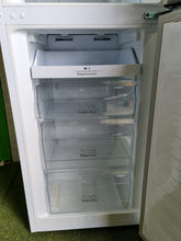 Load image into Gallery viewer, EcoSmart Appliances -
Hisense - 55cm Frostfree Fridge Freezer
Model - RB338N4EW1 - White (1457)
