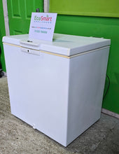 Load image into Gallery viewer, EcoSmart Appliances - Whirlpool WH2010 A+ Freestanding Chest Freezer White 204 L - Freezers (204 L, 15 kg/24h, SN-T, A+, White)
